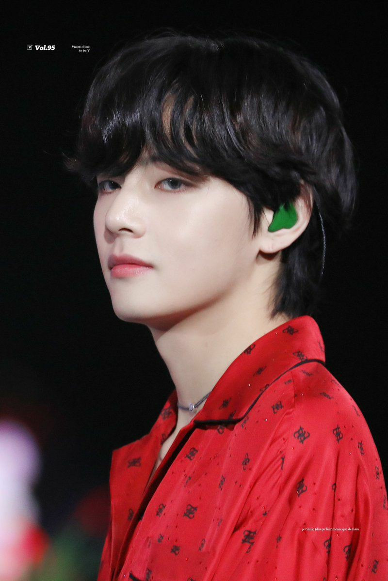 KIM TAEHYUNG