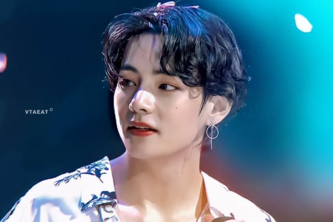 BTS, V