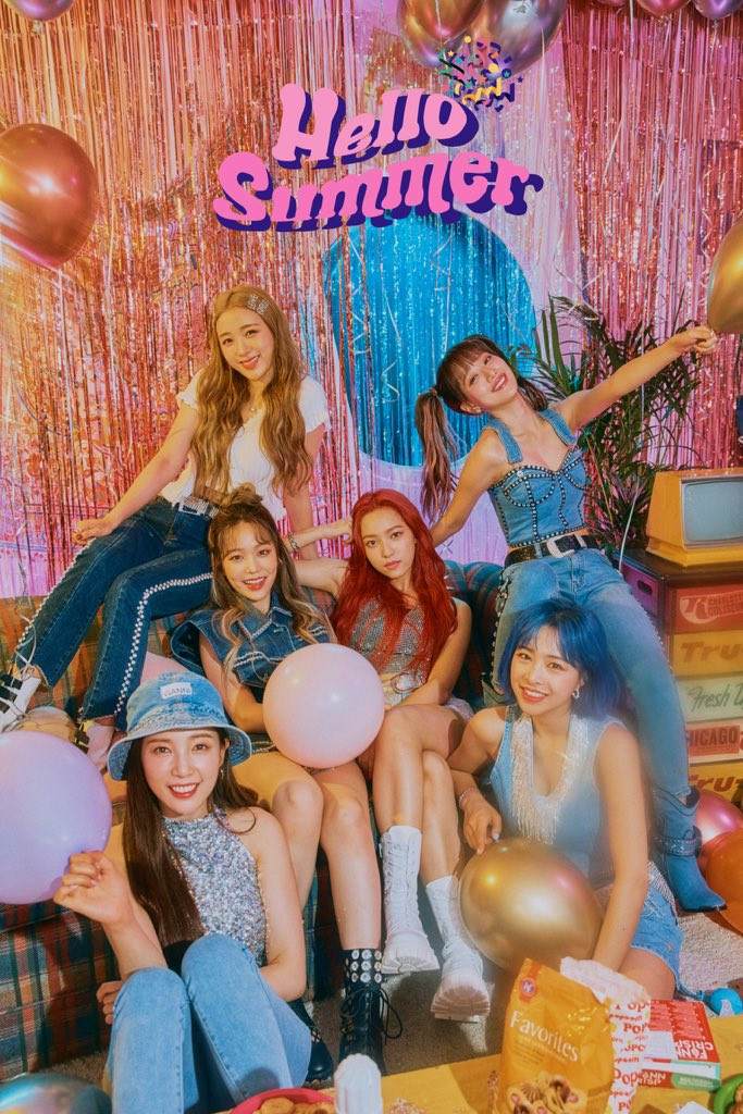 April publica fotos teaser grupales para su álbum especial de verano 'Hello Summer'