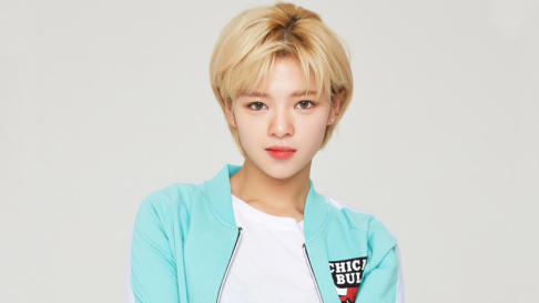 TWICE, Jungyeon