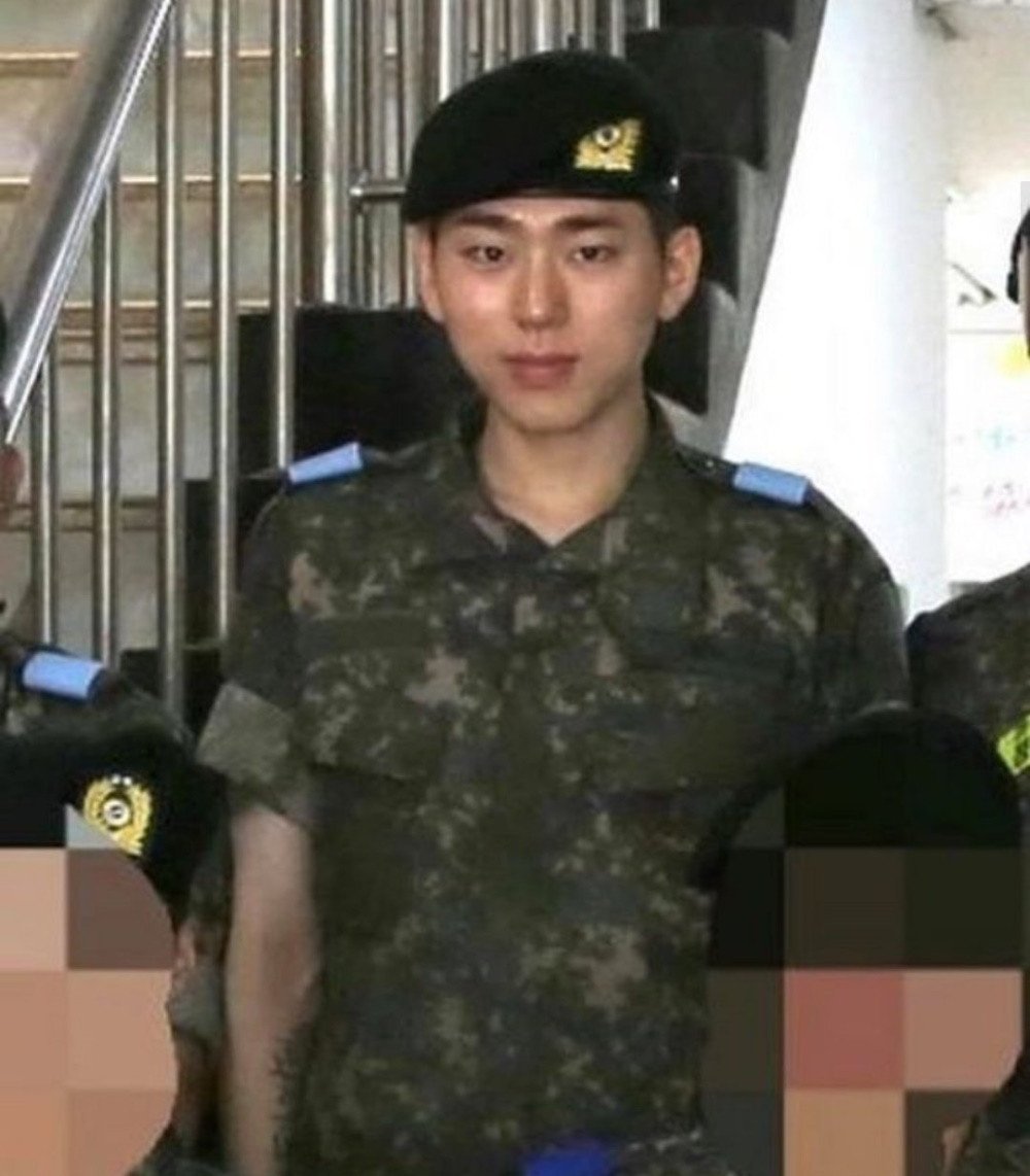 Block B's Zico Smiles In Latest Military Photos | Allkpop