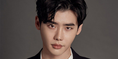 Lee Jong Suk