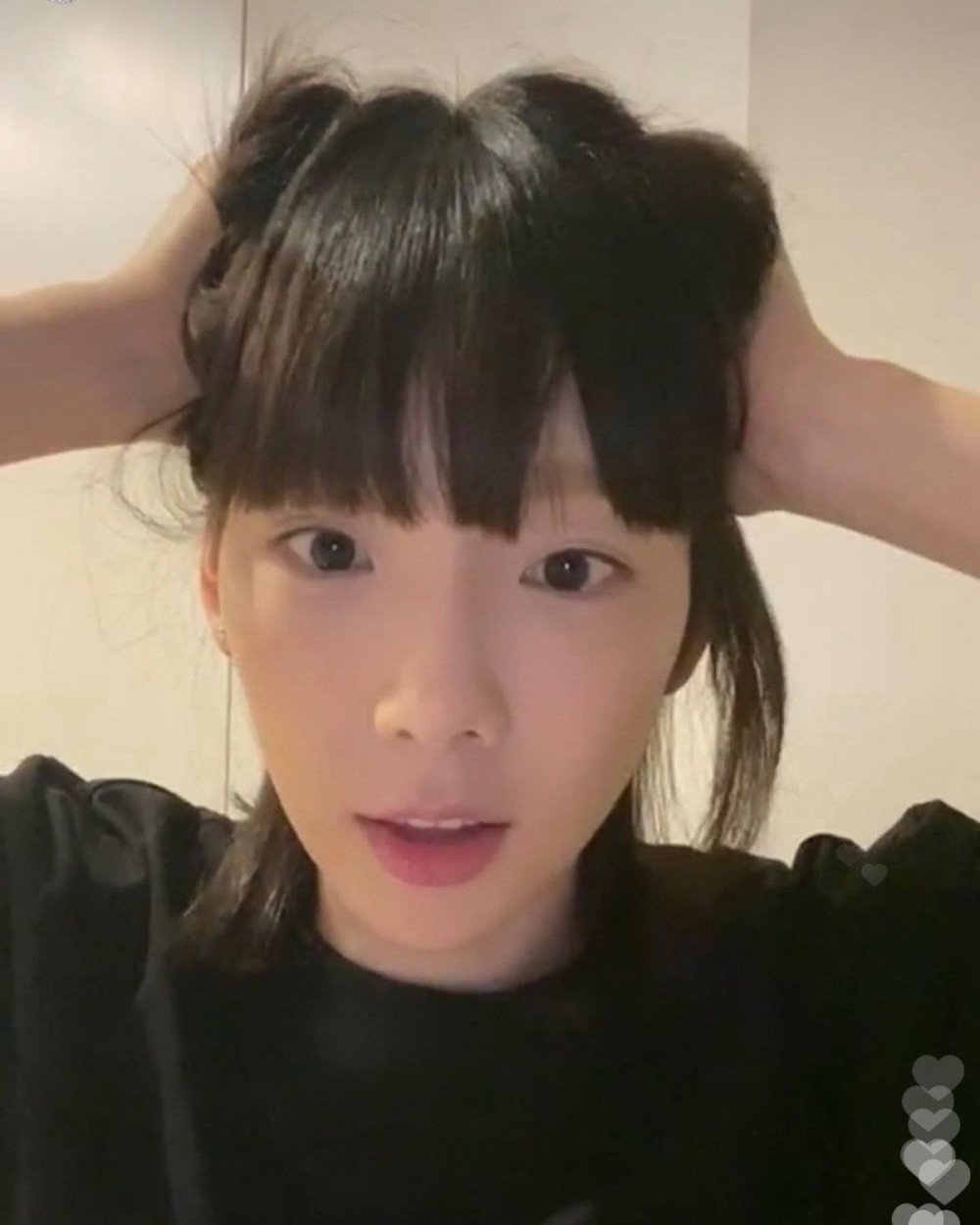 Girls' Generation's Taeyeon debuts her new short hairstyle | allkpop