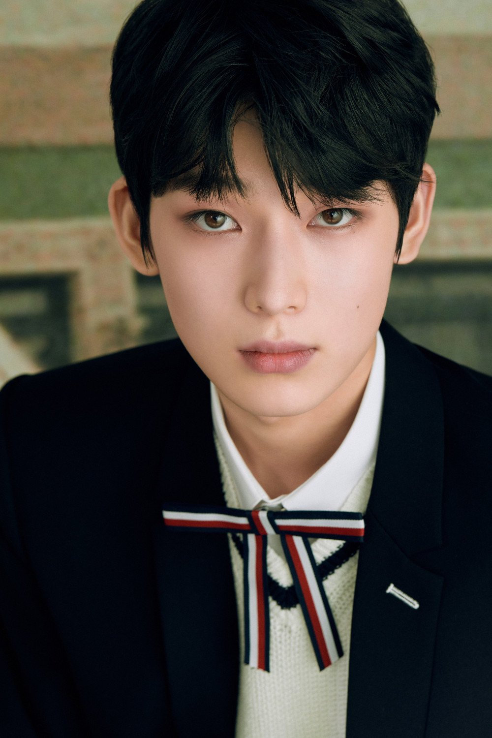 All 7 ENHYPEN members suit up in new predebut profile photos allkpop