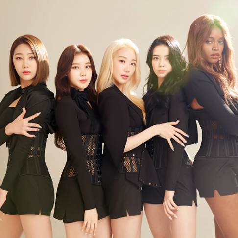Black Swan, RaNia