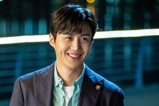 Meet My Liberation Notes star Son Sukku: once rumoured to be dating his  Sense8 co-star Bae Doona, he was a manufacturing company CEO before  breaking into K-drama