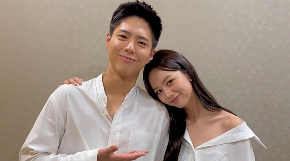 Hyeri Shares a Cute Reunion Photo Taken with Park Bo Gum