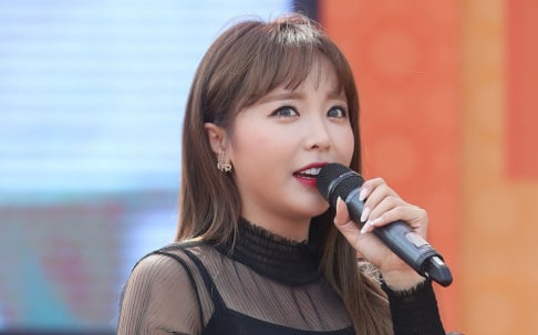 Hong Jin Young