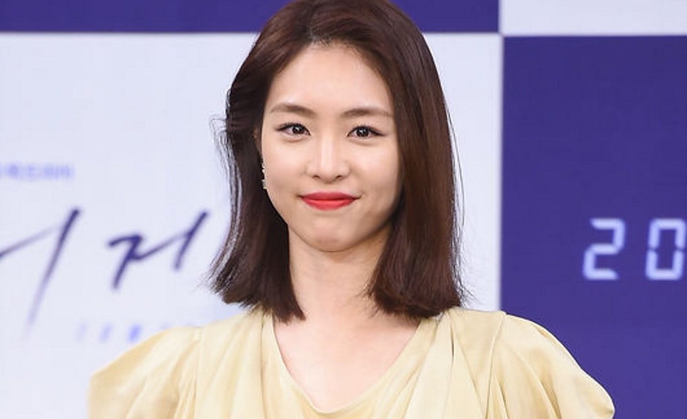 Lee Yeon Hee