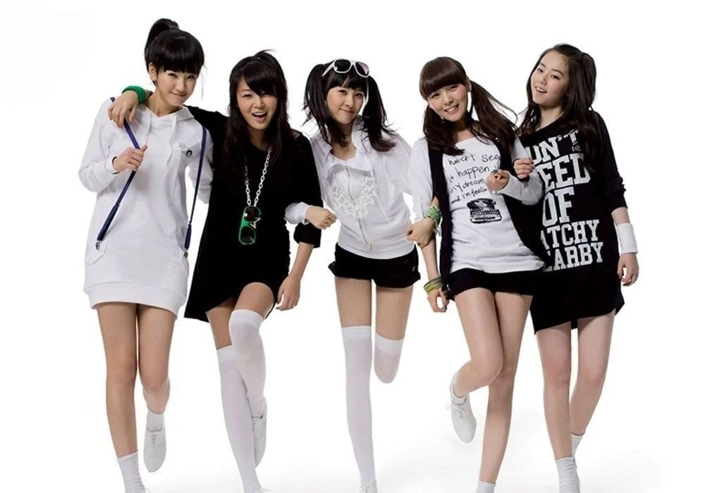 Пользователи сети считают, что JYP Ent. - эксперт в создании успешных женских групп