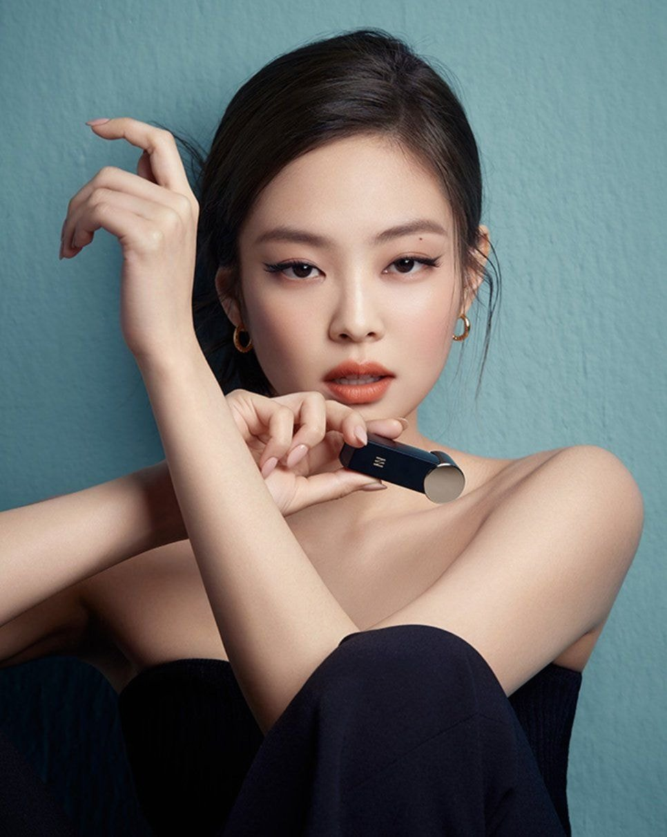 BLACKPINK's Jennie boasts of her captivating beauty in a new pictorial ...