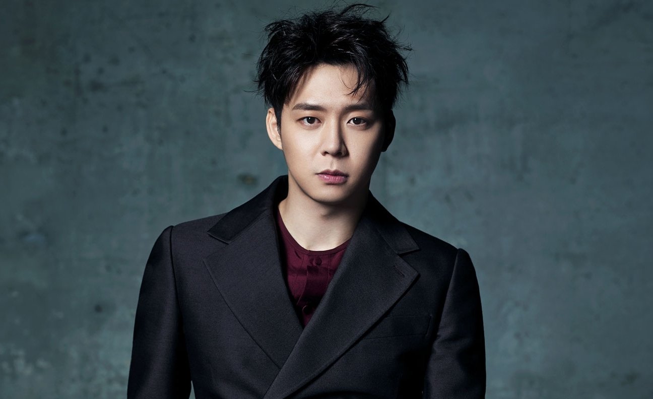 Park Yoo Chun reveals that he donated masks in the new year | allkpop