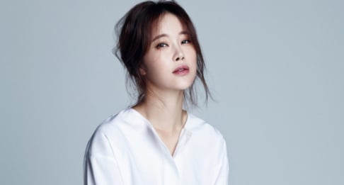 Baek Ji Young