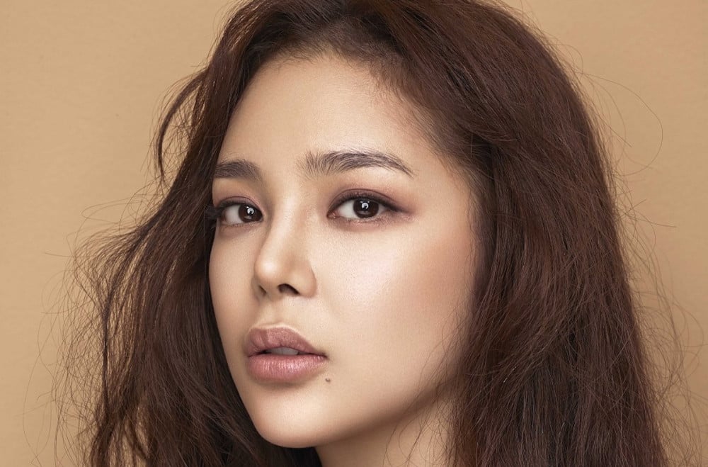 Актриса Пак Ши Ён призналась в том, что вызвала небольшое ДТП в нетрезвом виде