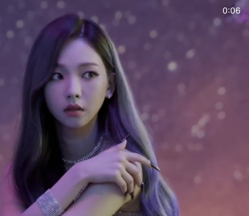 So Crazy I Thought She Was A Cg Aespa Fans Can T Get Over How Perfect Karina S Visuals Are Allkpop So Crazy I Thought She Was A Cg Aespa Fans Can T Get Over How Perfect Karina S Visuals Are Allkpop