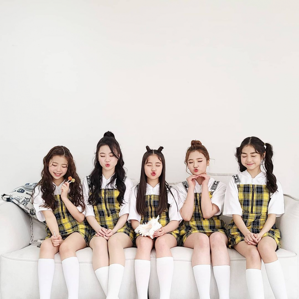 Самая юная женская k-pop группа готовится к дебюту