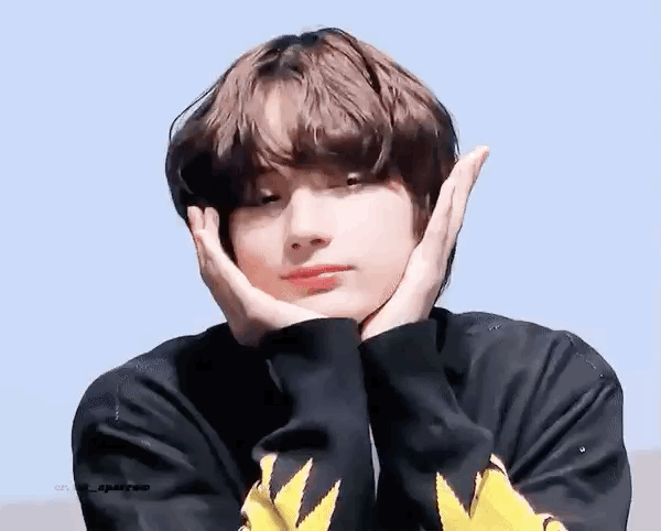 Fans find TXT Hueningkai's second Weverse account that he created for April  Fools' Day | allkpop