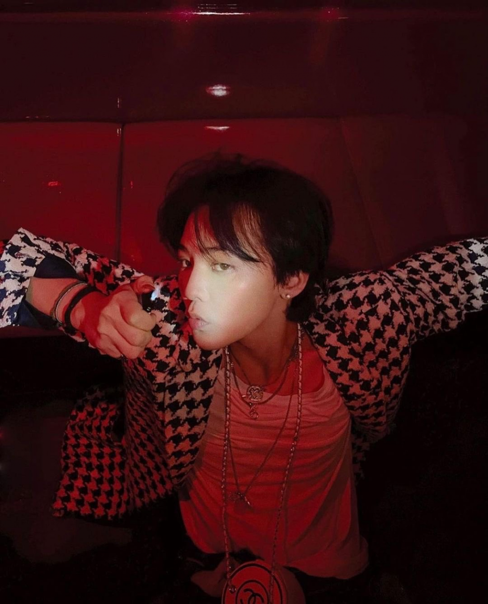 G-Dragon в фотосессии для Dazed Korea