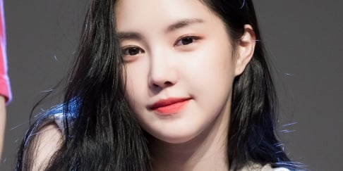 Apink, Na-Eun