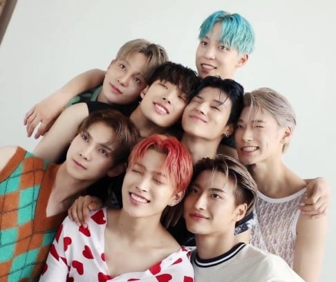 ATEEZ, Yunho, Yeosang, San, Mingi, Wooyoung, Jongho, Hongjoong