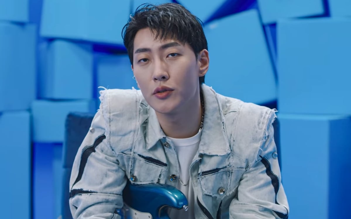 SHAUN drops music videos for new singles 'Closed Ending' and 'BLUE