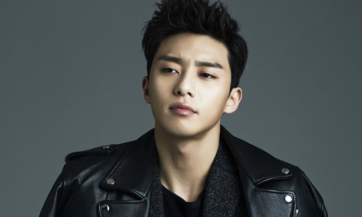 Park Seo Joon - Park Seo Joon Hairstyle Asian Celebrity Profile / P...