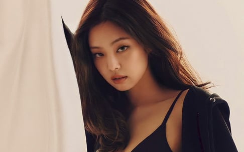 BLACKPINK, Jennie