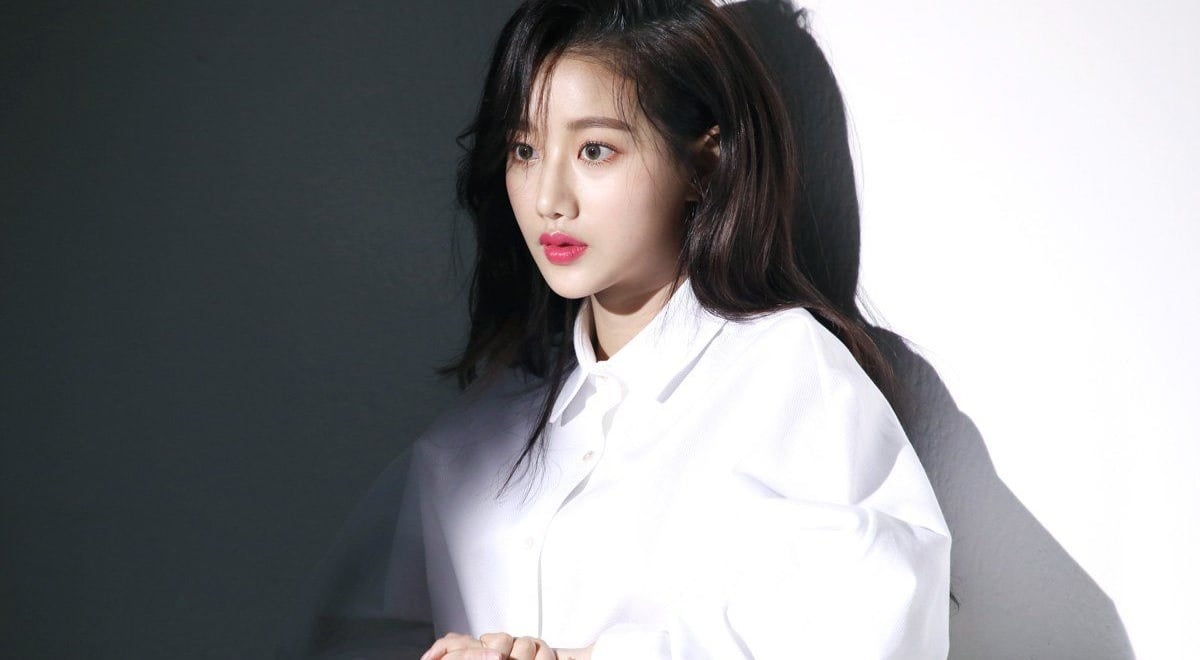 April Member Naeun S Older Sister Reveals Private Diary Entries Asks Netizens To Stop Speculating About The Bullying Controversy Allkpop April Member Naeun S Older Sister Reveals Private Diary Entries Asks Netizens To Stop Speculating About The Bullying Controversy Allkpop