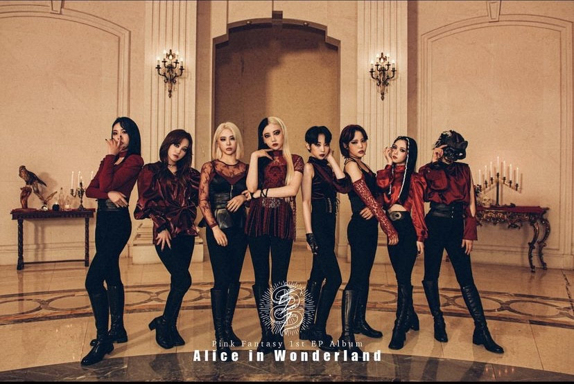 [Камбэк] Pink Fantasy альбом "Alice in Wonderland": клип