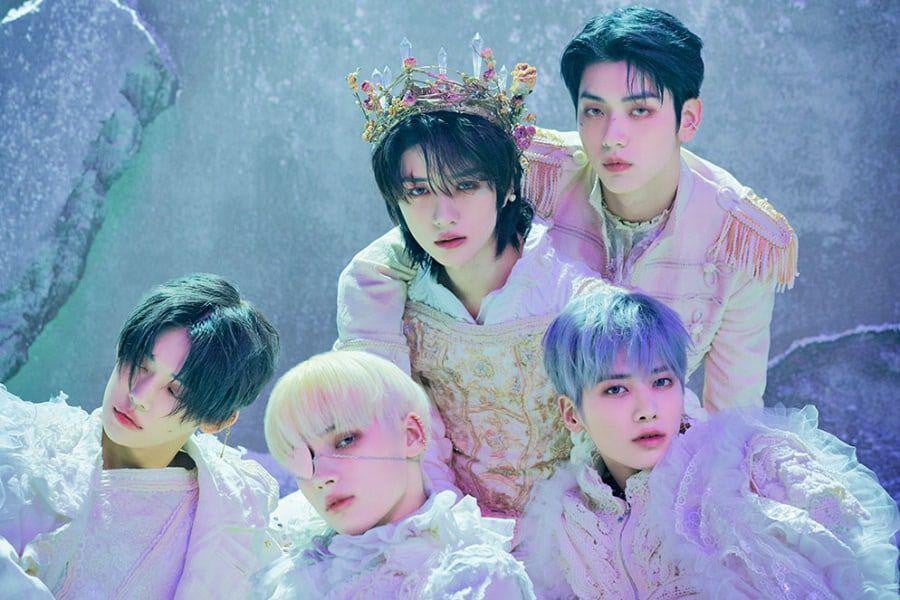 txt freeze album photoshoot txt freeze album photoshoot