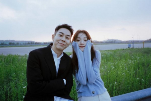 Lee Sung Kyung, LOCO