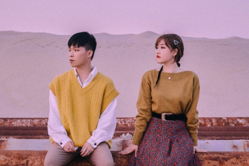 Akdong Musician (AKMU)