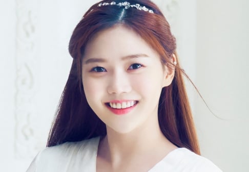 Oh My Girl, Hyojung