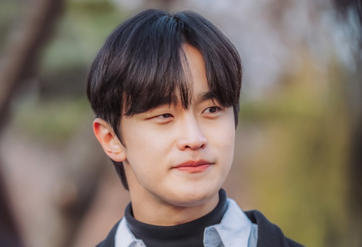 Actor Kim Do Wan reveals that he recently gained ~300,000 followers on