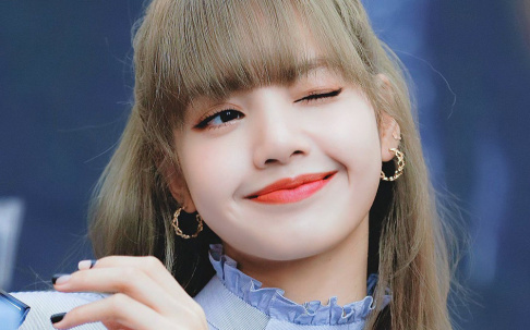 BLACKPINK, Lisa