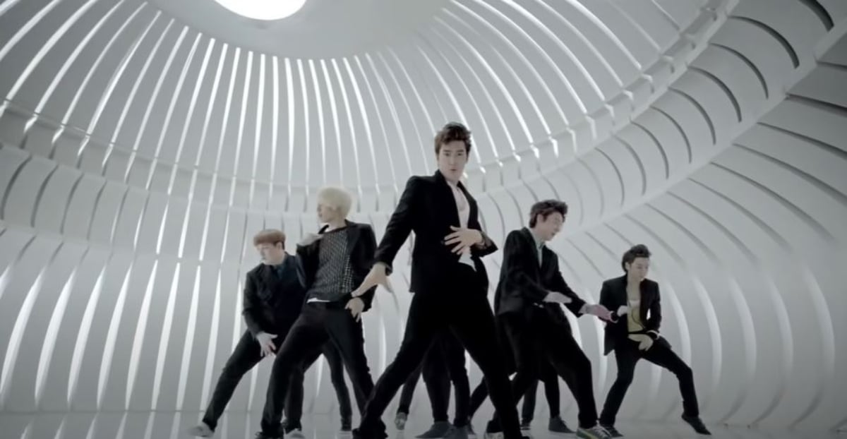 Super Junior S Mr Simple Music Video Hits 0 Million Views On Youtube Allkpop Super Junior S Mr Simple Music Video Hits 0 Million Views On Youtube Allkpop