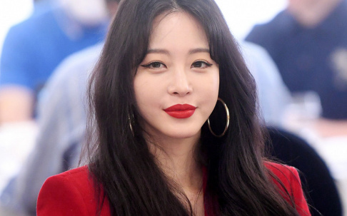 Han Ye Seul