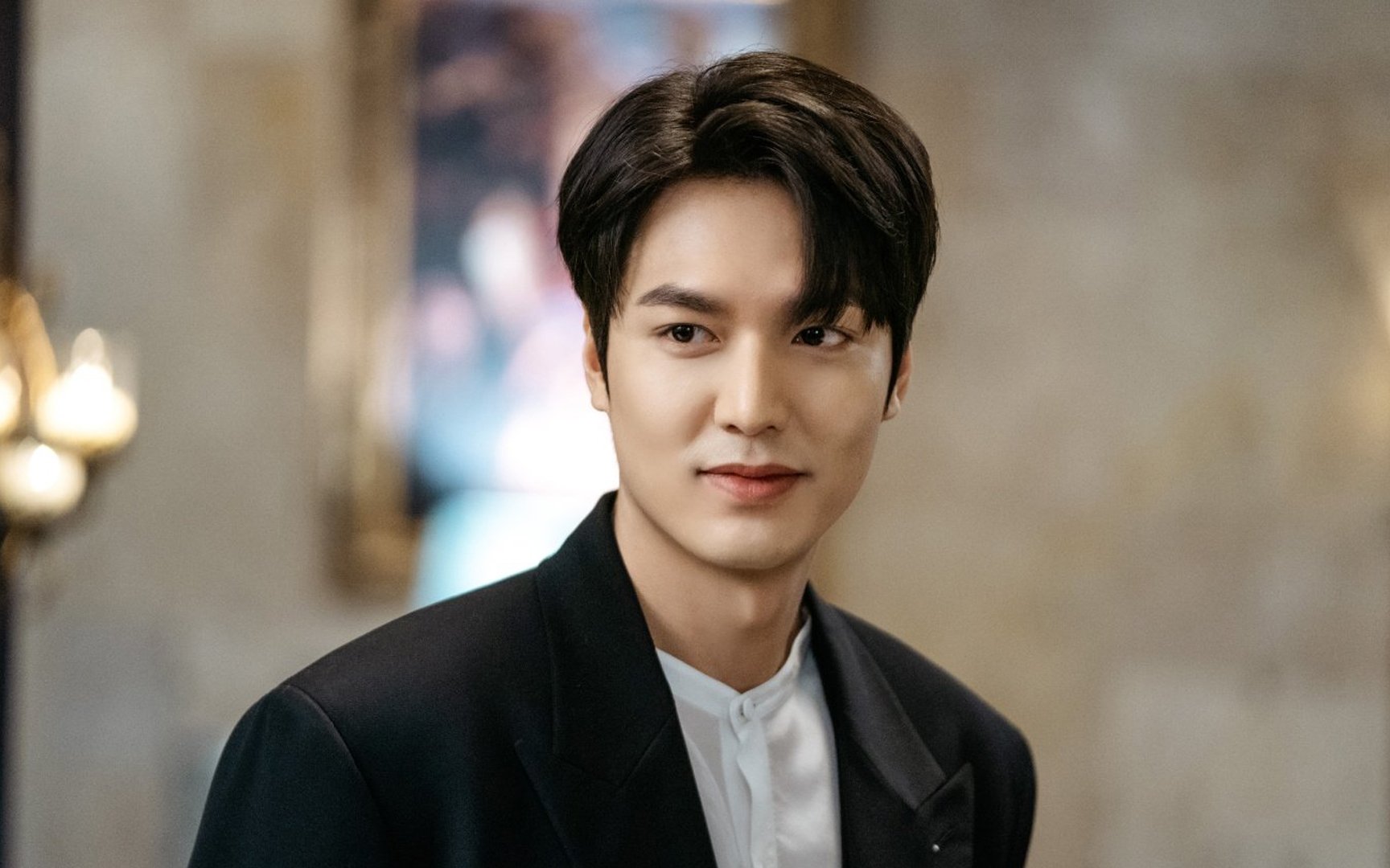 Lee Min Ho's agency continues to deny the dating rumors and states the  actor did not break any quarantine rules | allkpop