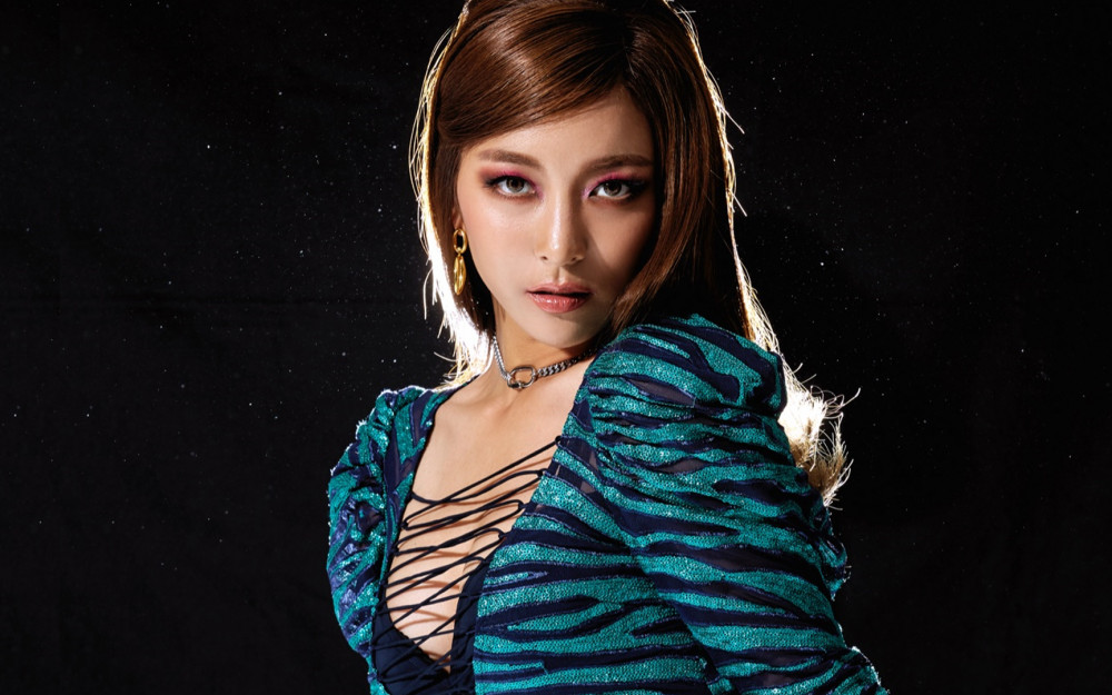 f(x)'s Luna radiates her alluring charms in new teaser image for ...