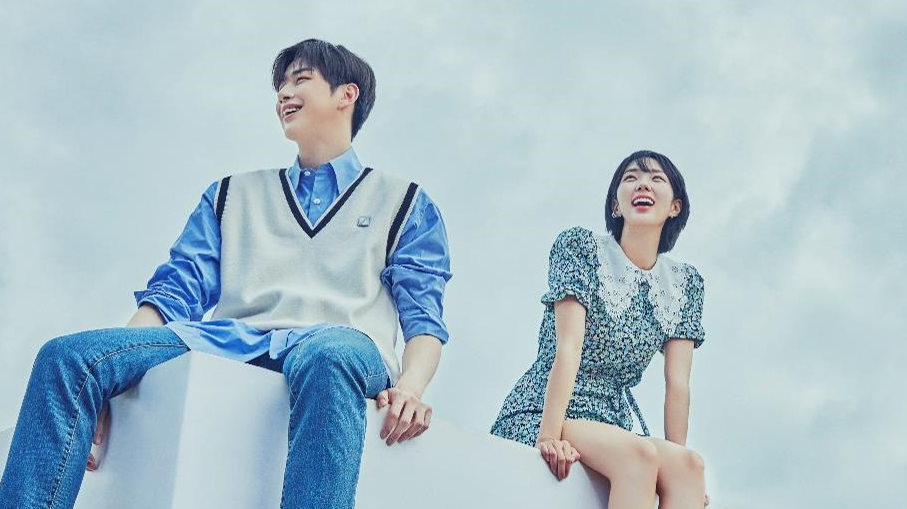 Kang Daniel and Chae Soo Bin share a passionate first kiss in Disney Plus  original drama 'Rookie Cops