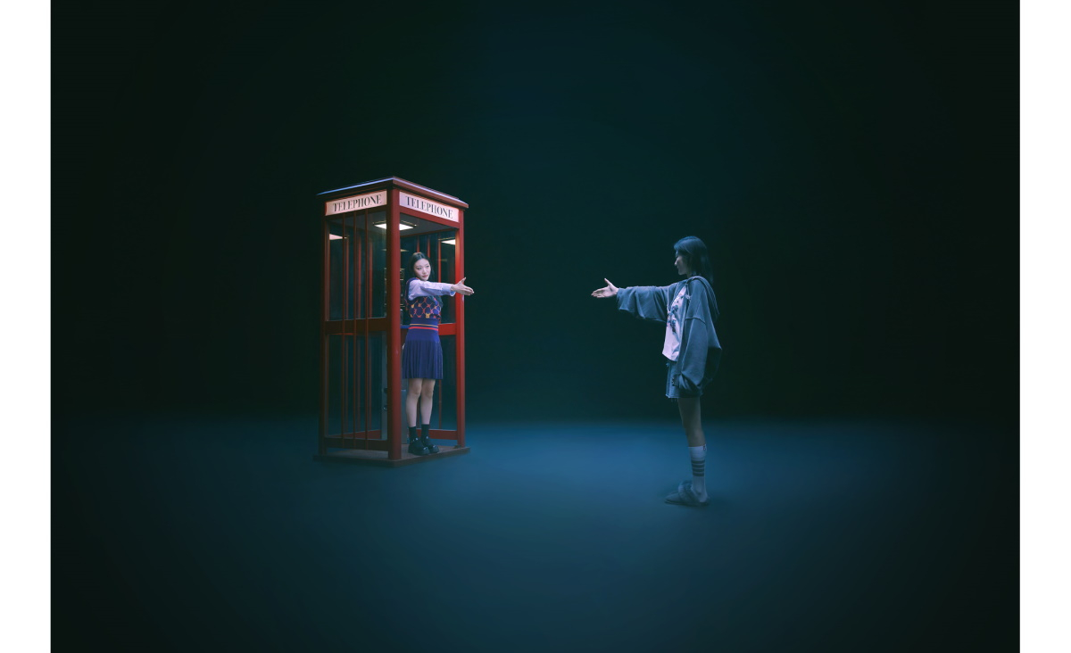 BOL4 meets herself in 'Butterfly Effect' track list teaser allkpop