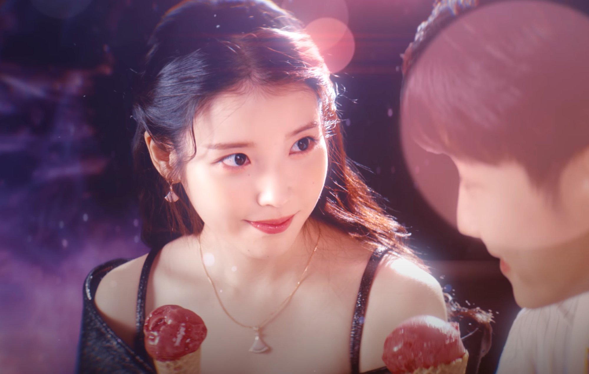 IU to perform 'Strawberry Moon' at the 'MMA 2021' for the first time