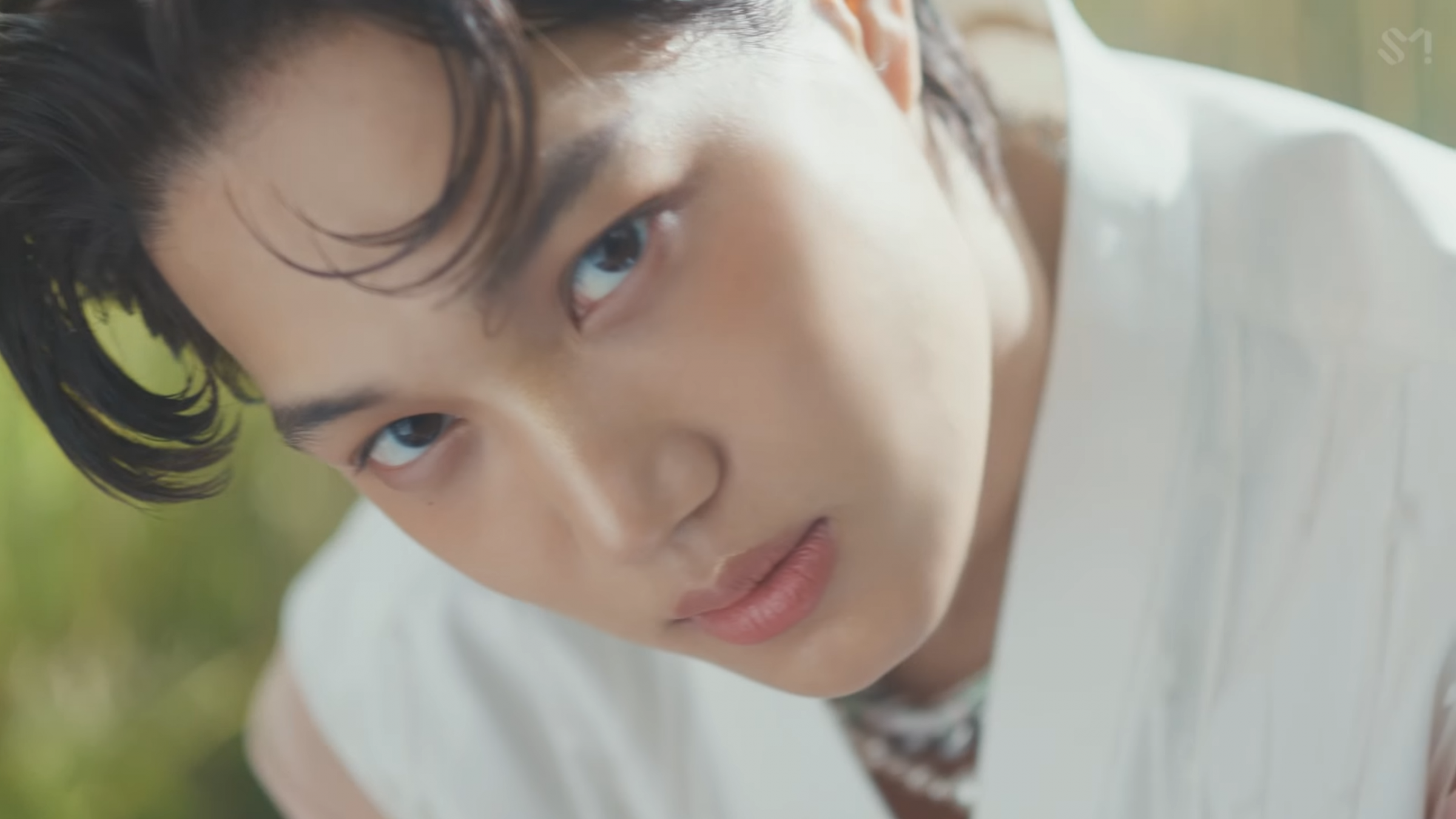 EXO's Kai gives fans their first taste of 'Peaches' through the