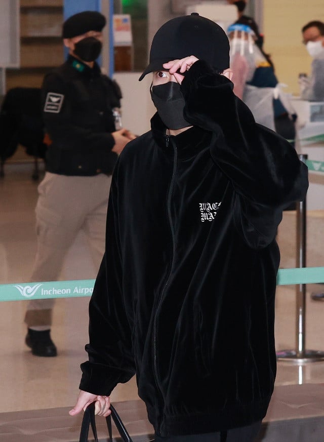 BTS' Suga spotted at Incheon International Airport