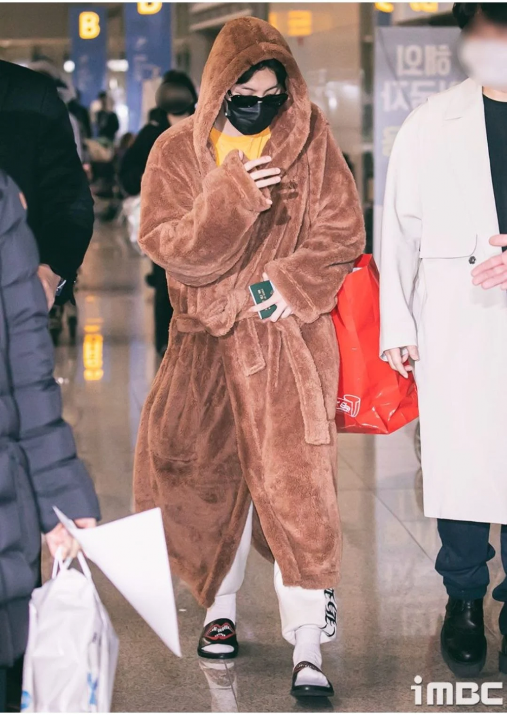 BTS J-Hope Airport Fashion