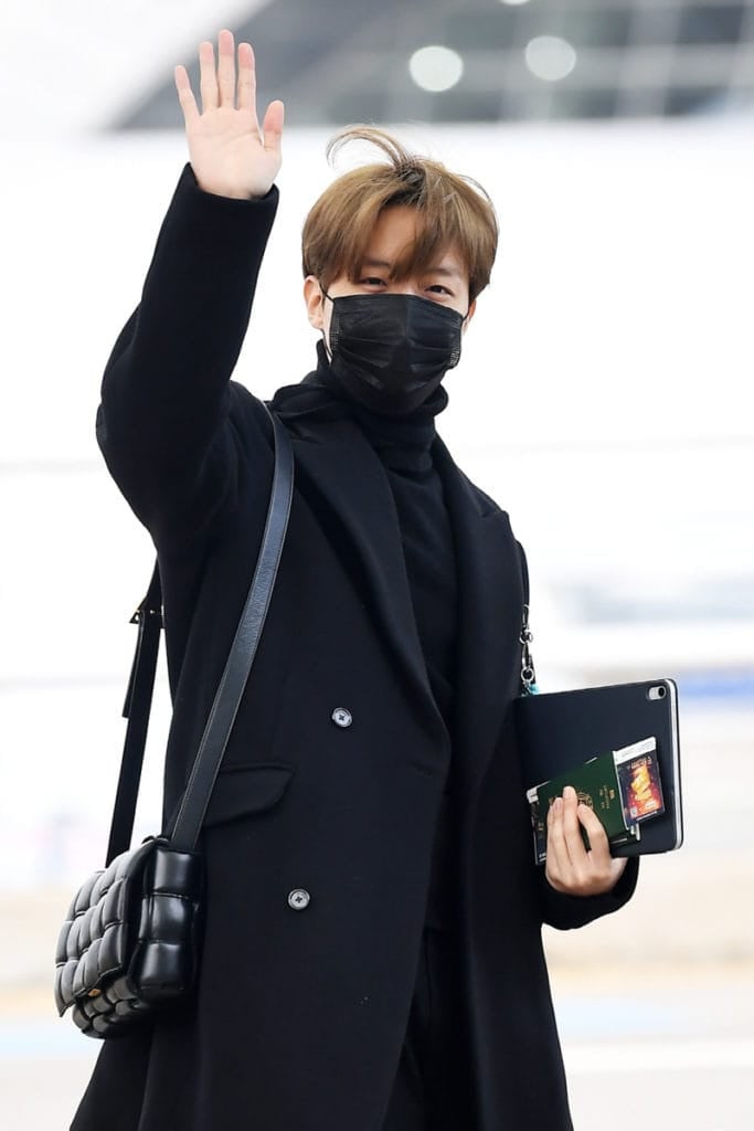 BTS J-Hope Looking Super Fly In His Recent Airport Outfit