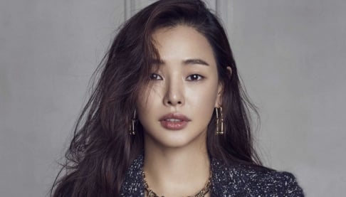 Honey Lee