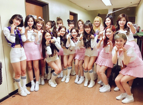 April, CLC, DIA, Oh My Girl, TWICE