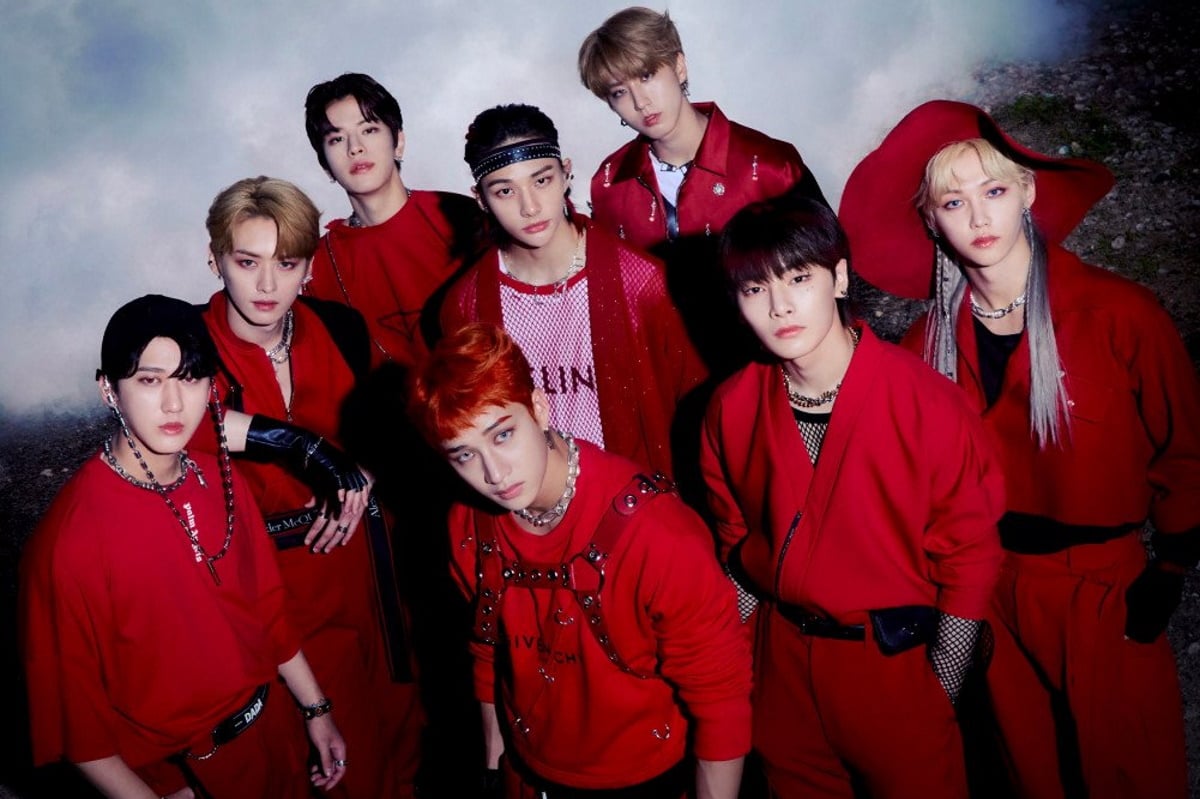 Stray Kids reveal track list teaser for 'SKZ 2021' | allkpop