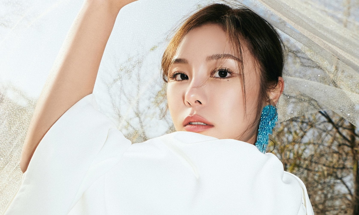 Чон хвиин mamamoo. Чон хвиин mamamoo. Хвин mamamoo. Хвин mamamoo. Ви ин.